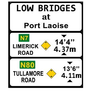 Advance information sign for low clearance